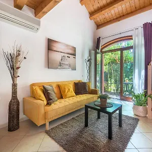 https://a-duplex-at-the-entrance-of-venice-cozy-and-relax.hotelslidodijesolo.com